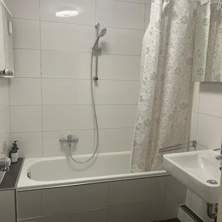Tmj Apartment 1 *